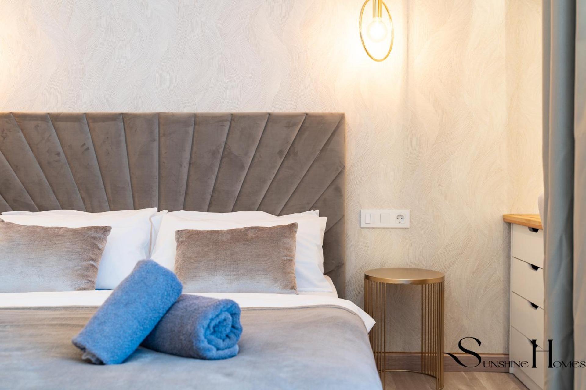 Seaview Beachfront Studio With Aqua Park & Balcony Benalmádena Eksteriør bilde